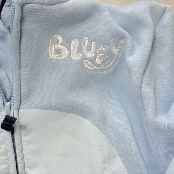 Bluey Kids Hoodie with ears - Picture 5 of 8